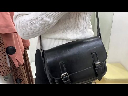❤️ Ëffentlech Masturbatioun vu jonke Bitch FeralBerry mat engem Dildo am Fittingsraum ❌ Anal Porno op Porno lb.xxxpornolive.ru ❌
