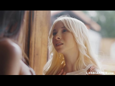 ❤️ D'Meedche kënnt e puer Méint méi spéit heem a schléisst op d'Stiefmamm hir Muschi iessen ❌ Anal Porno op Porno lb.xxxpornolive.ru ❌